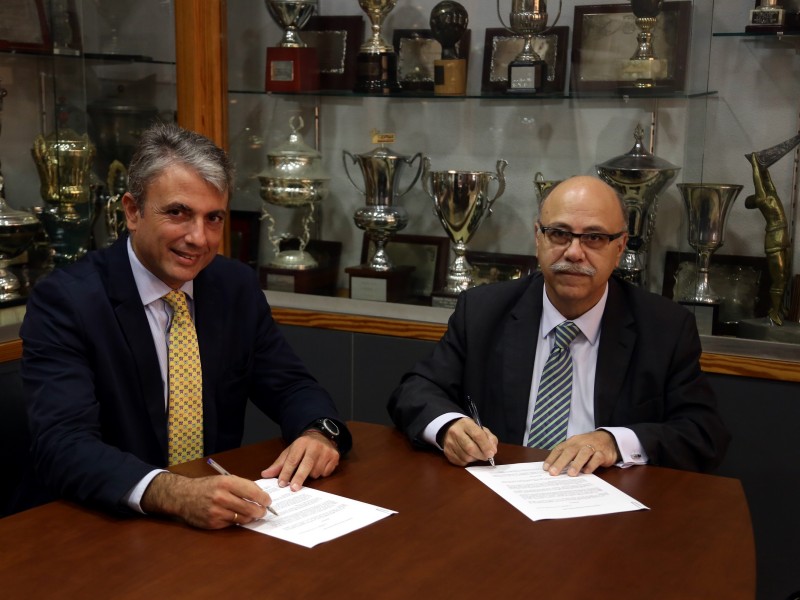 Metro de Málaga y Unicaja Baloncesto firman un acuerdo de colaboración para la temporada 2014/2015